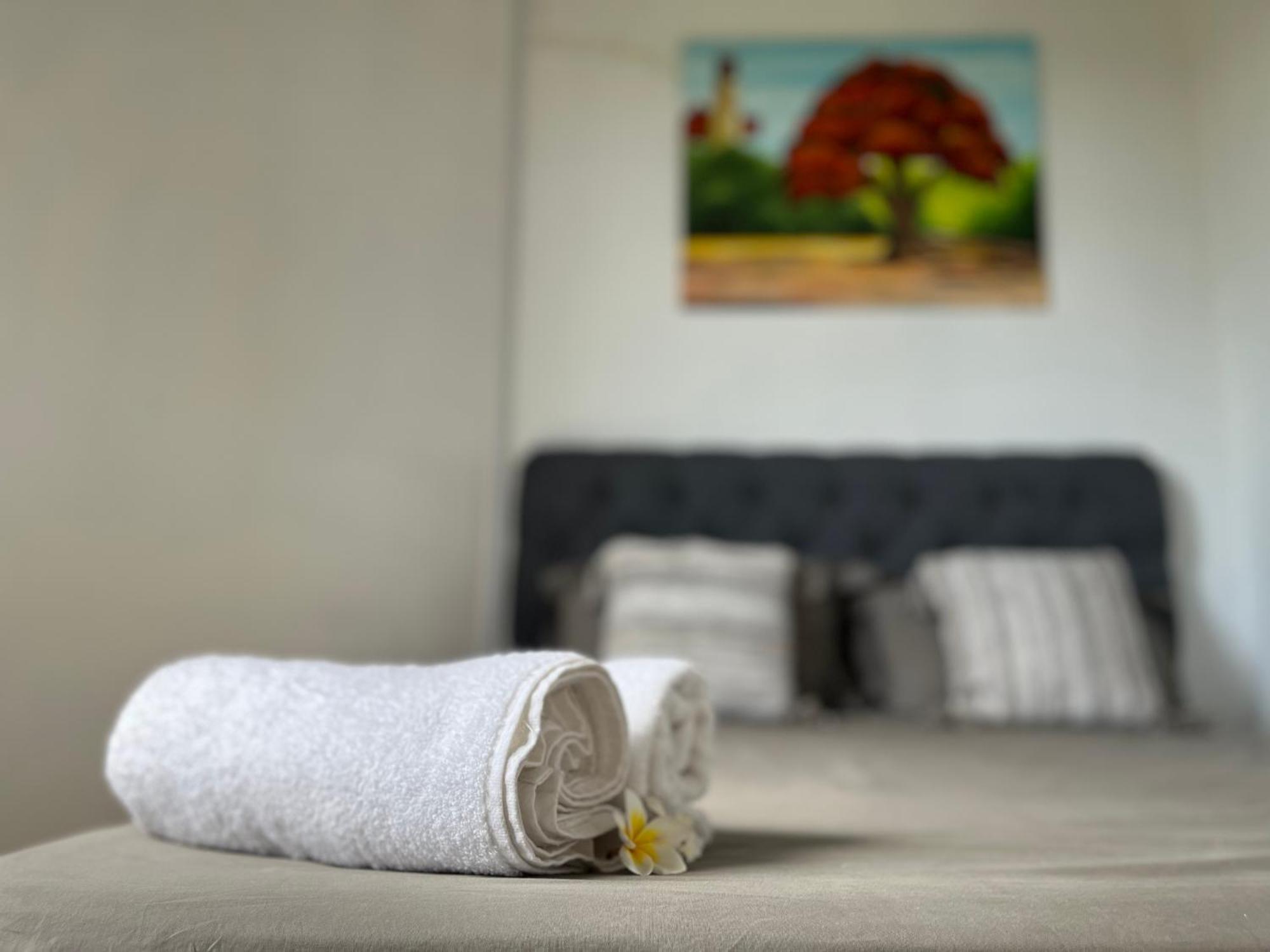 Cosy 2 Bedrooms Apts In Pereybere -Seasons Break Apartment Pereybere Beach Extérieur photo