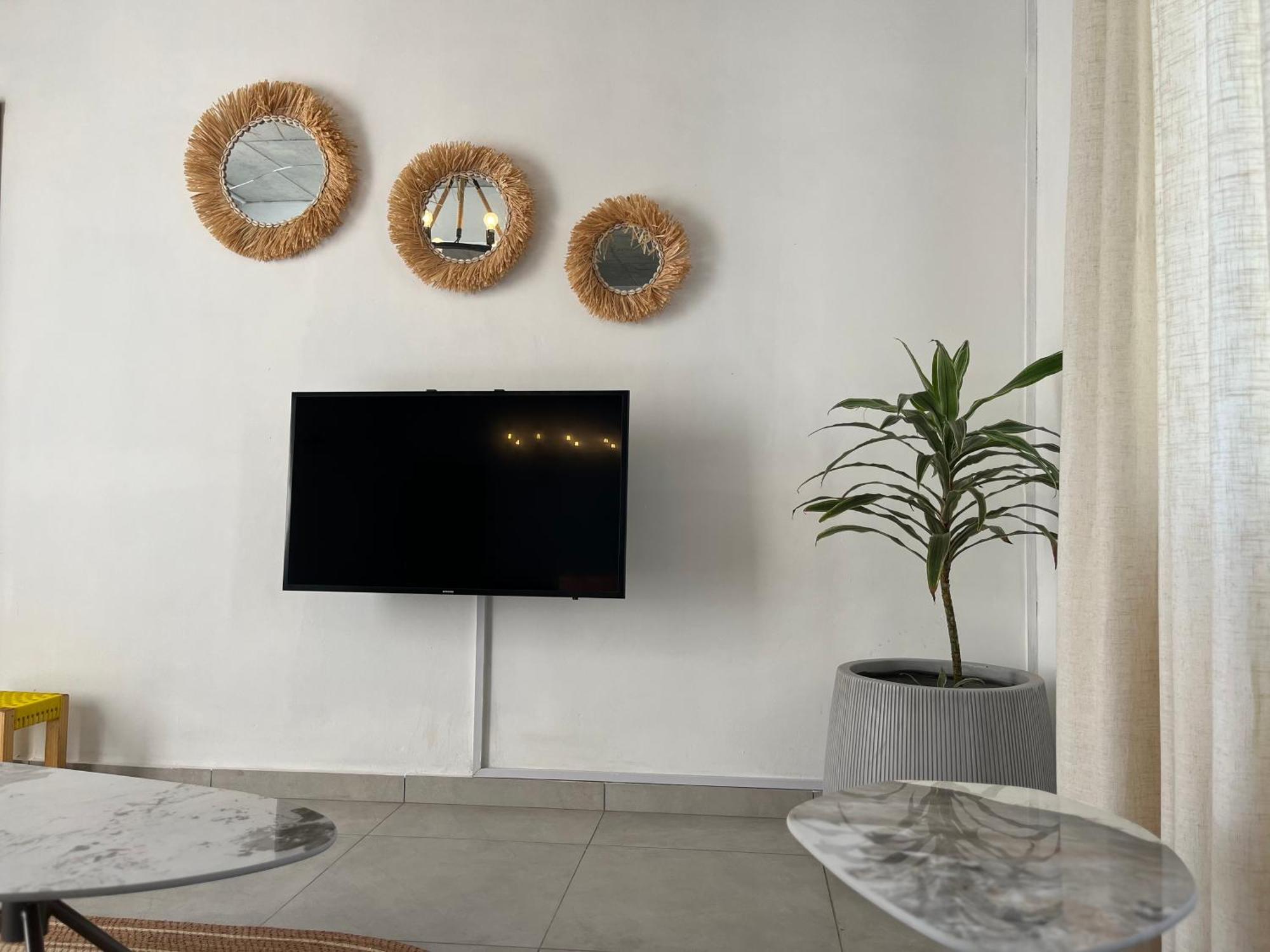 Cosy 2 Bedrooms Apts In Pereybere -Seasons Break Apartment Pereybere Beach Extérieur photo